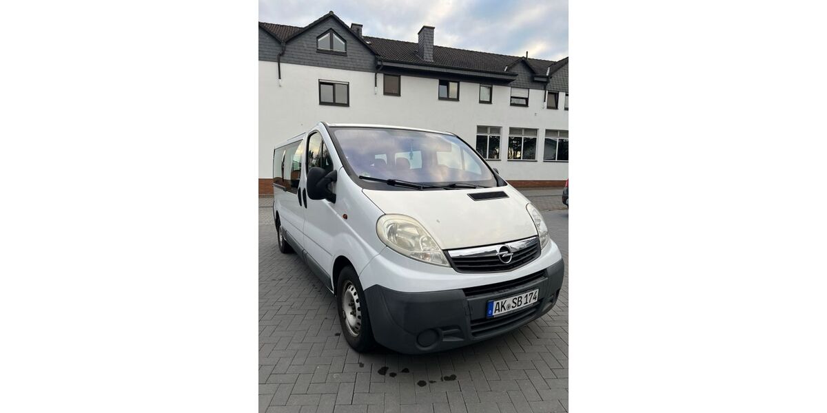 Opel Vivaro 317.000 km 8.000 &euro; Horhausen 56593