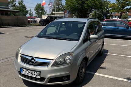 Opel Zafira 214.700 km 1.099 &euro; München 81829