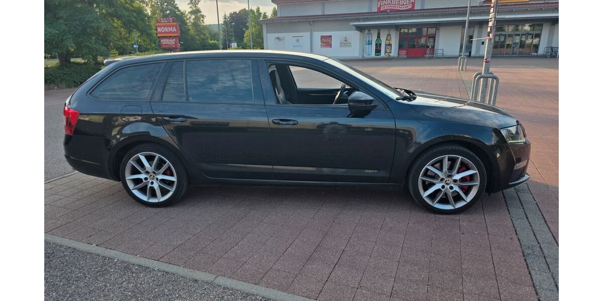 Skoda Octavia 127.000 km 12.000 &euro; Heidenheim 89520