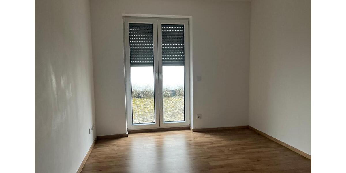 Erdgeschoßwohnung Staufenberg - 3.5 Zimmer, 80 m&sup2;, 269.000&euro; | Angebot:25973414