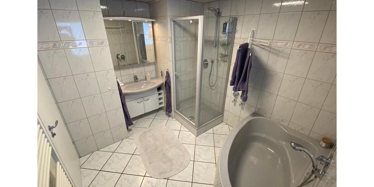 Einfamilienhaus Naumburg - 7.5 Zimmer, 200 m&sup2;, 372.000&euro; | Angebot:26926482