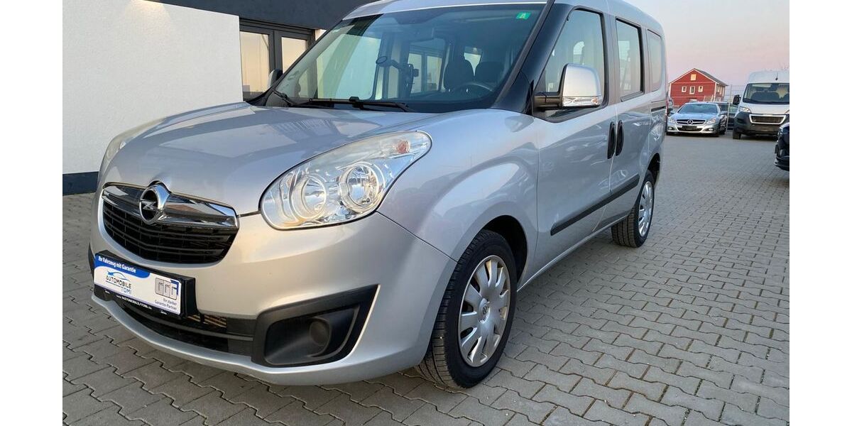Opel Combo 153.500 km 8.900 &euro; Bergtheim 97241