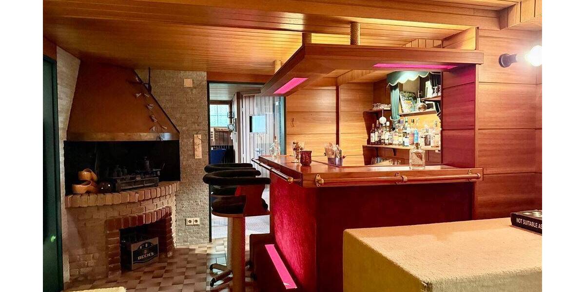 Einfamilienhaus Aurich Innenstadt - 7 Zimmer, 175 m&sup2;, 329.000&euro; | Angebot:26881893