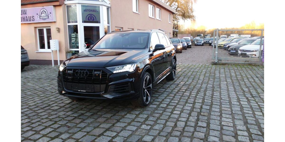 Audi Q7 236.000 km 39.990 &euro; Rostock 18055