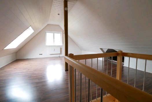 Maisonettenwohnung Rödental - 4 Zimmer, 103 m&sup2;, 900&euro; | Angebot:25945295