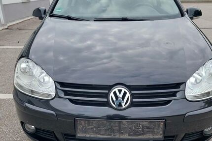 VW Golf 157.479 km 1.990 € Trostberg 83308