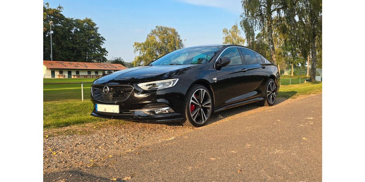 Opel Insignia 129.650 km 16.990 &euro; Northeim 37154