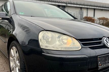 VW Golf 249.000 km 2.499 &euro; Eppelheim 69214