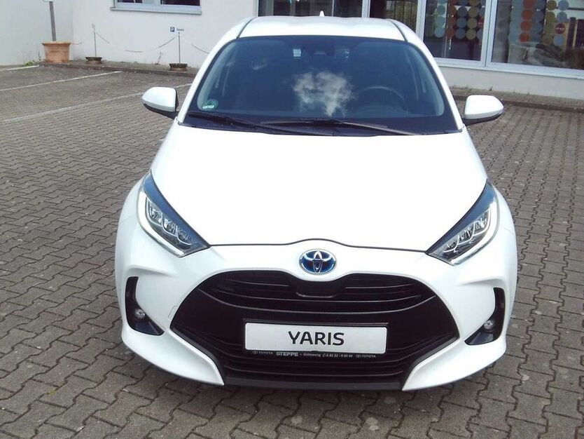 Yaris