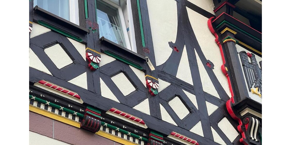 Einfamilienhaus Bad Liebenstein - 22 Zimmer, 800 m&sup2;, 1.160.000&euro; | Angebot:25900895