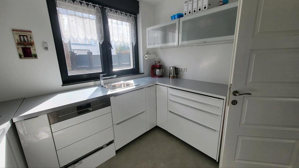 Einfamilienhaus Würselen - 5 Zimmer, 130 m&sup2;, 420.000&euro; | Angebot:25436807