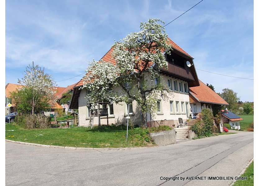 Haus zum Kaufen in Görwihl Strittmatt 320.000 € 172 m²