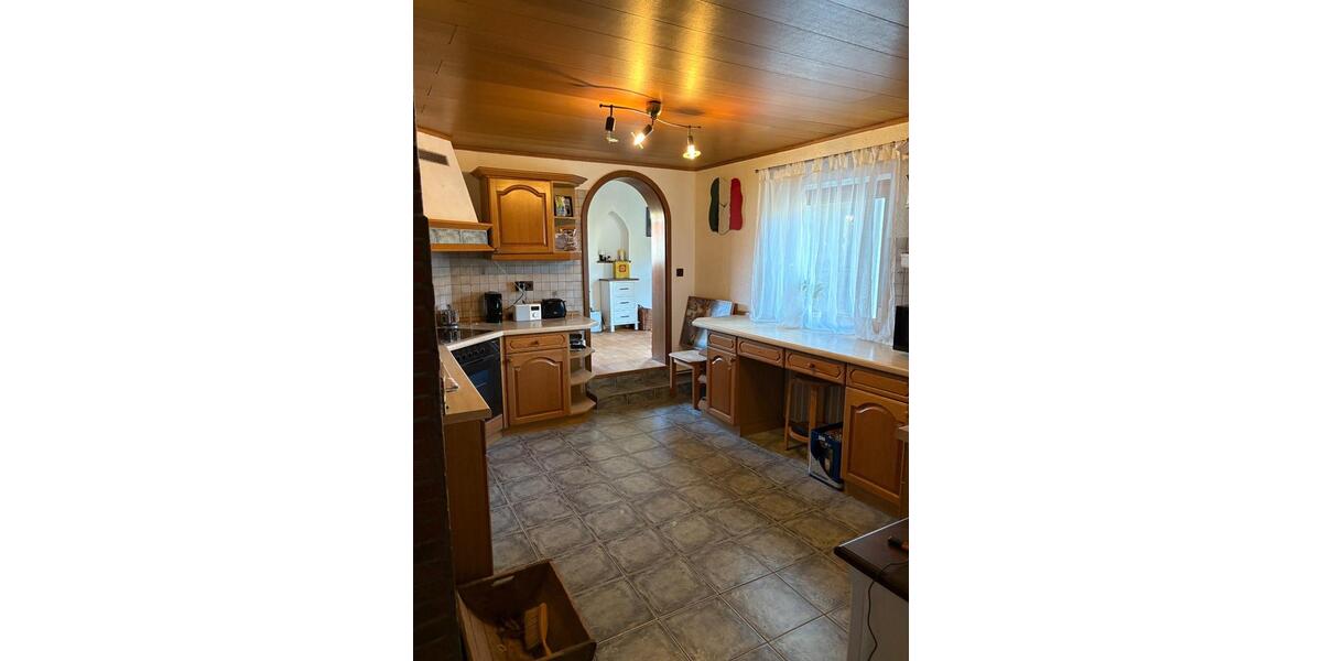 Einfamilienhaus Ruhstorf an der Rott - 11 Zimmer, 245 m&sup2;, 419.000&euro; | Angebot:26521361