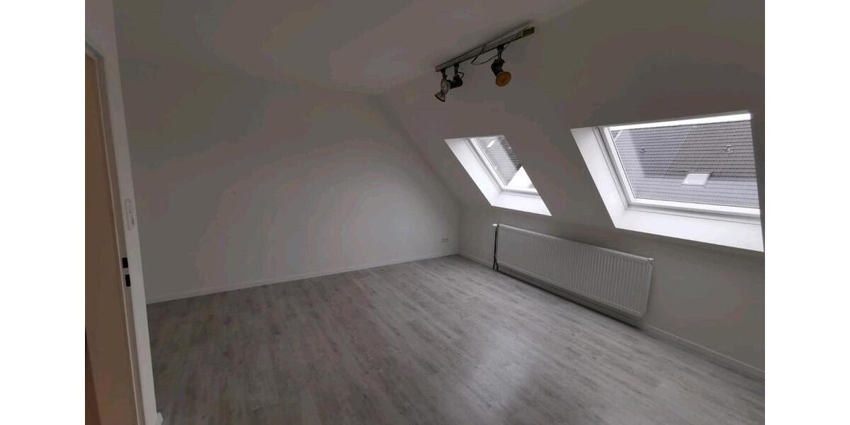 Reihenhaus Geestland - 5 Zimmer, 130 m&sup2;, 1.350&euro; | Angebot:26451266