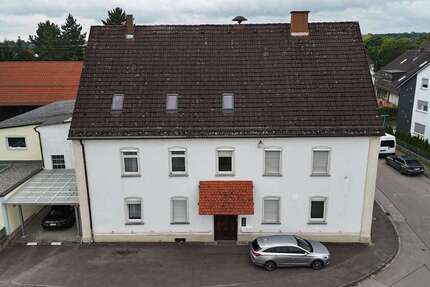 Haus Nersingen Leibi - 12 Zimmer, 342 m&sup2;, 679.000&euro; | Angebot:24620334