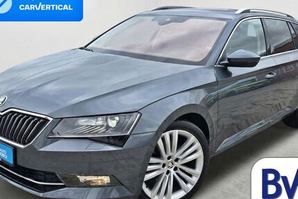 Skoda Superb 156.341 km 17.690 &euro; Dresden 01237