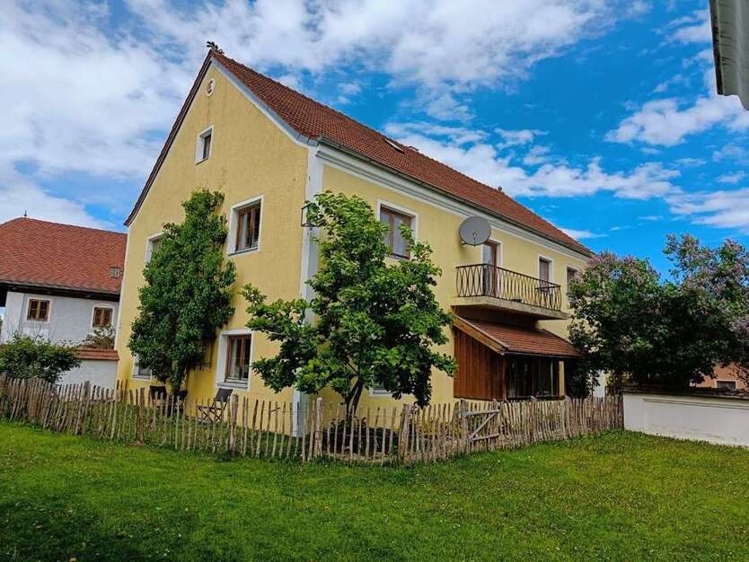 Haus zum Kaufen in Schönau 650.000 € 283 m²