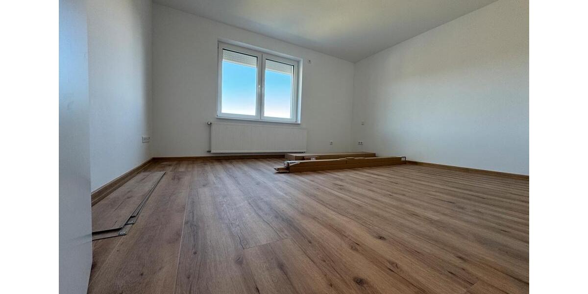 Erdgeschoßwohnung Melsungen - 3 Zimmer, 88 m&sup2;, 900&euro; | Angebot:26314676