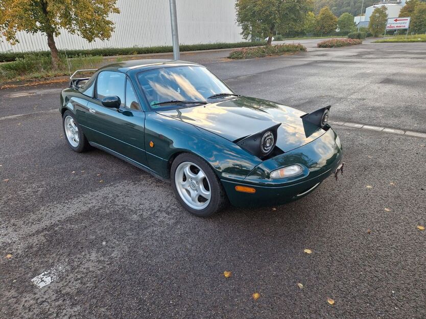 Mazda MX-5 248.000 km 11.500 € Frankfurt 60311