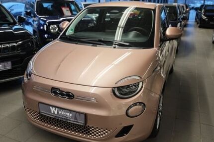 Fiat 500e 17.500 km 17.990 &euro; Hamburg 22525