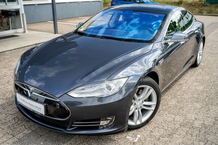 Tesla Model S 91.336 km 28.999 € Dormagen 41539