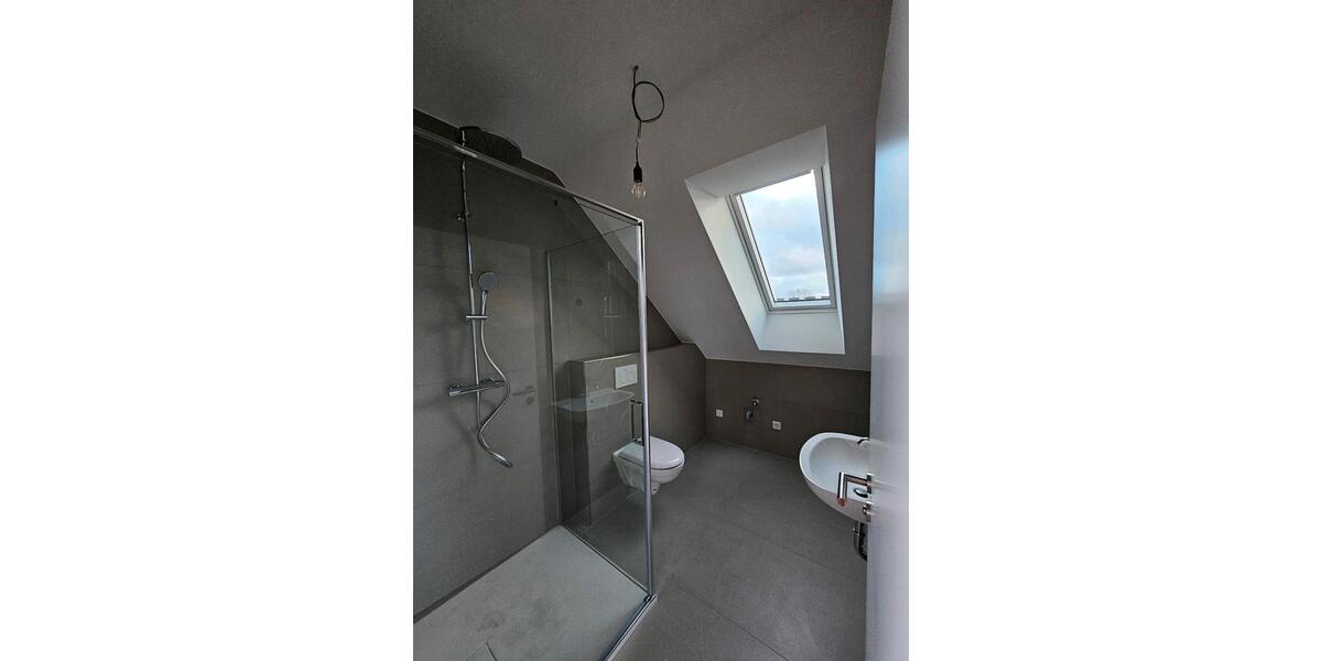 Etagenwohnung Bremerhaven Leherheide - 3 Zimmer, 88 m&sup2;, 1.100&euro; | Angebot:26082824