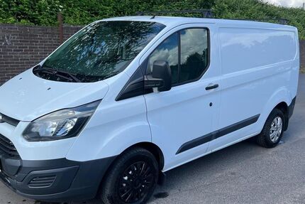 Ford Transit Custom 189.000 km 5.300 &euro; Köln 50739