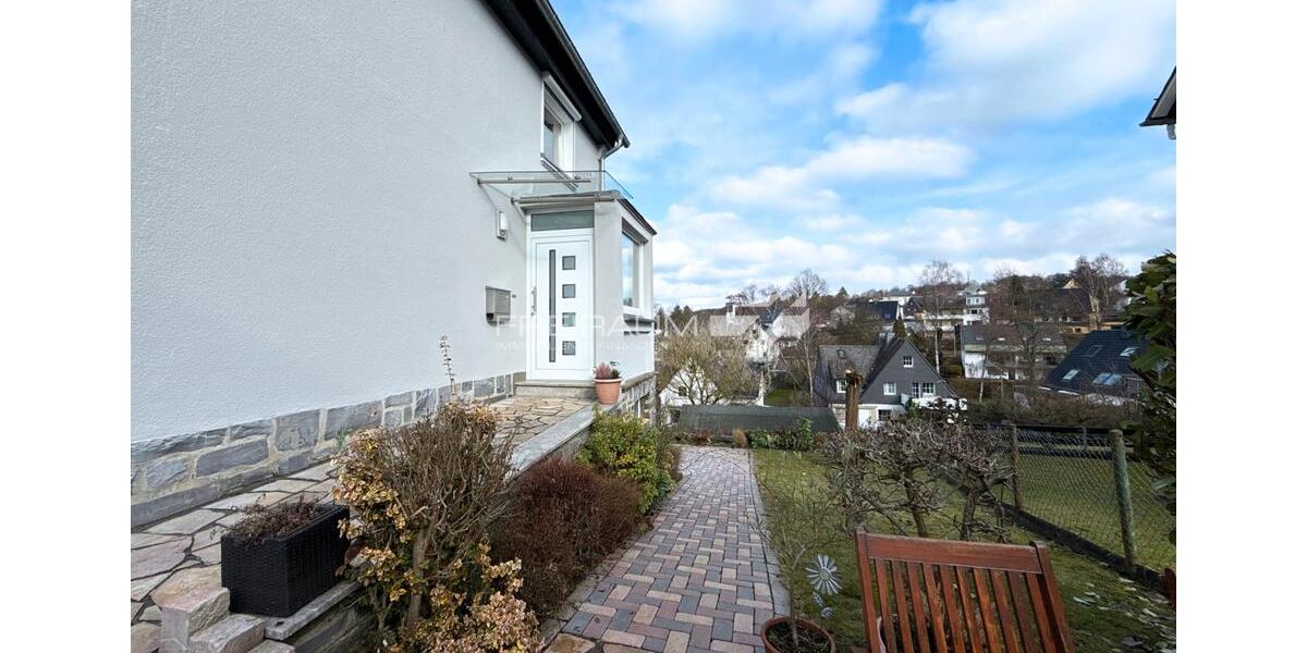 Einfamilienhaus Siegen Weidenau - 5 Zimmer, 120 m&sup2;, 1.100&euro; | Angebot:25256341