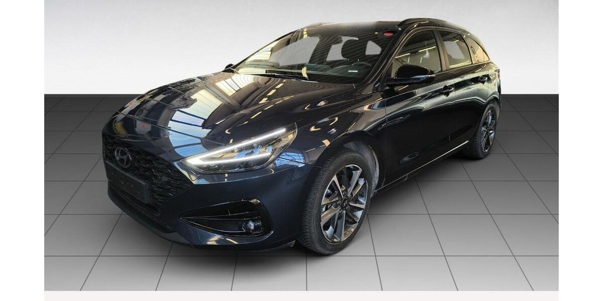 Hyundai i30 22.733 km 21.490 &euro; Limburg 65555