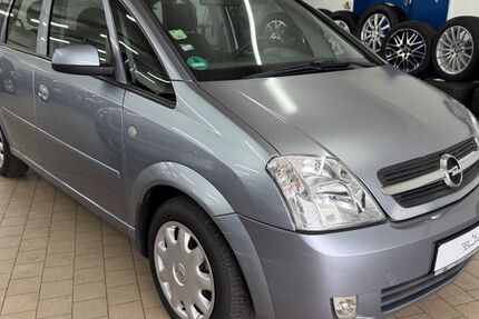 Opel Meriva 215.000 km 1.990 € Schmelz 66839