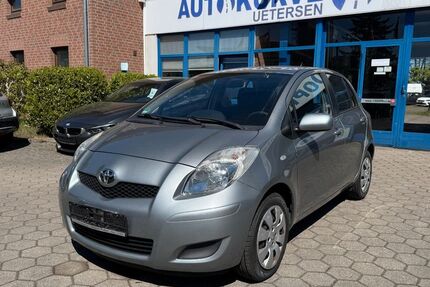 Toyota Yaris 161.520 km 3.650 &euro; Uetersen 25436