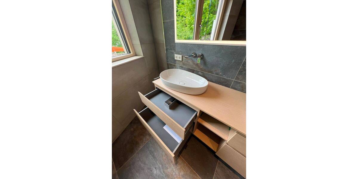 Etagenwohnung Erfurt Hochheim - 4 Zimmer, 130 m&sup2;, 2.190&euro; | Angebot:26851170