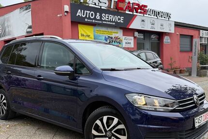 VW Touran 84.849 km 21.990 &euro; Berlin 13509