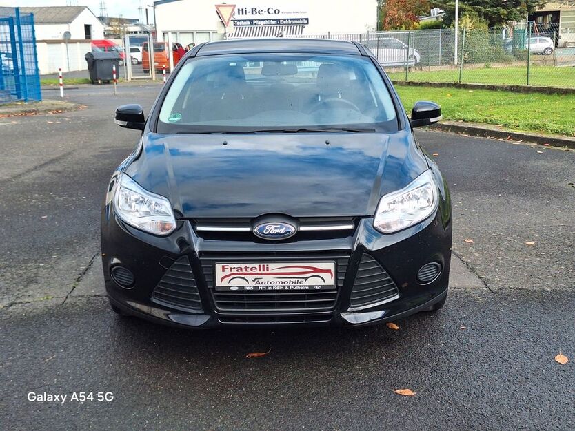 Ford Focus 86.537 km 5.999 € Brühl bei Köln 50321