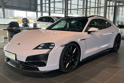 Porsche Taycan 2.730 km 149.800 &euro; Bielefeld 33719