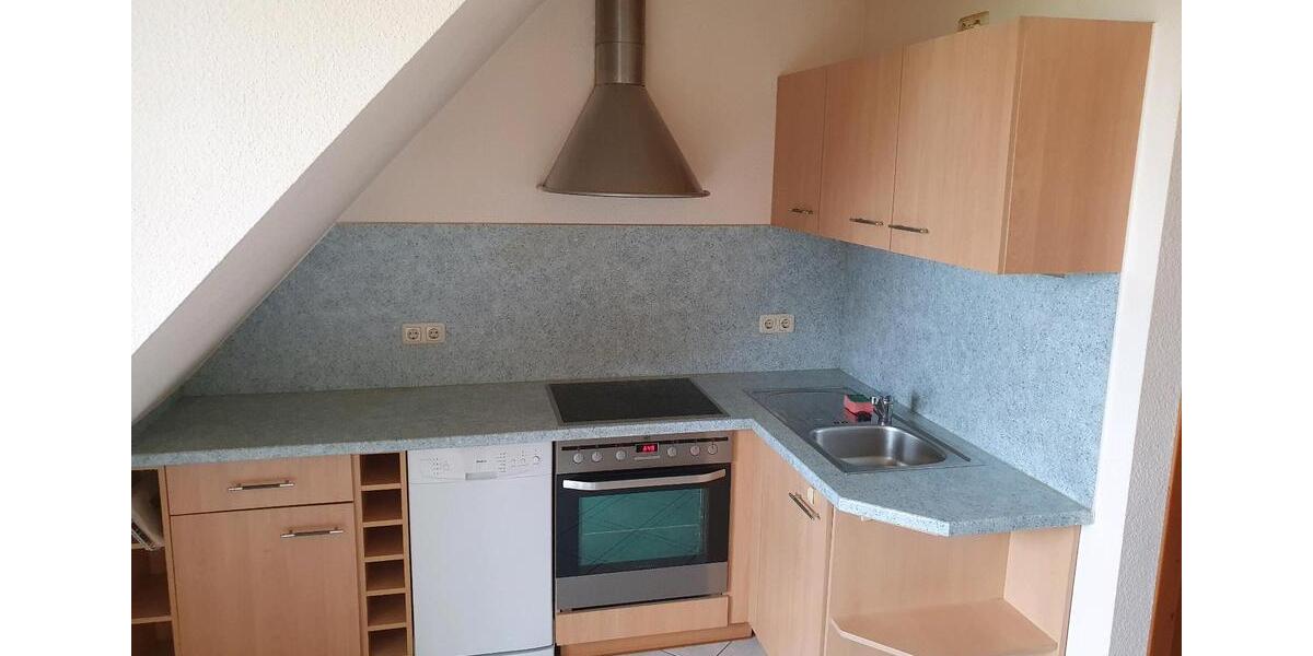 Etagenwohnung Hamberge - 3 Zimmer, 95 m&sup2;, 950&euro; | Angebot:25207815
