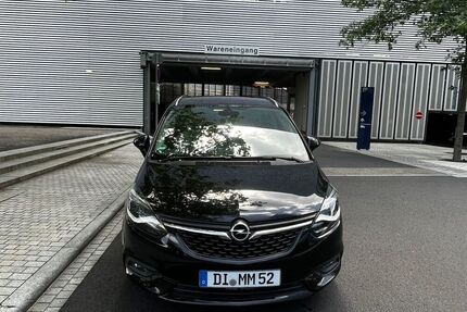 Opel Zafira Tourer