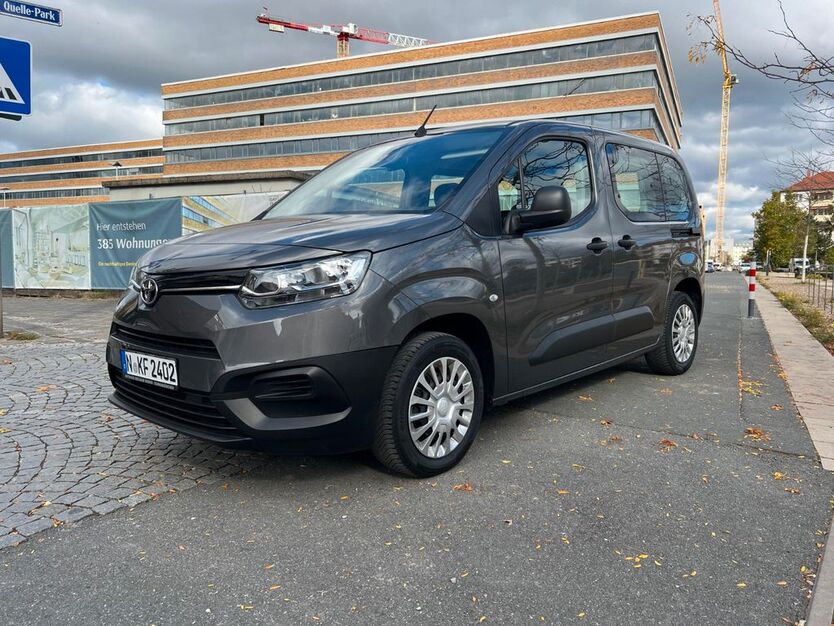 Toyota Proace City 59.000 km 17.500 € Nürnberg 90431