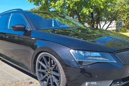 Skoda Superb 166.000 km 20.000 &euro; Steinach 96523