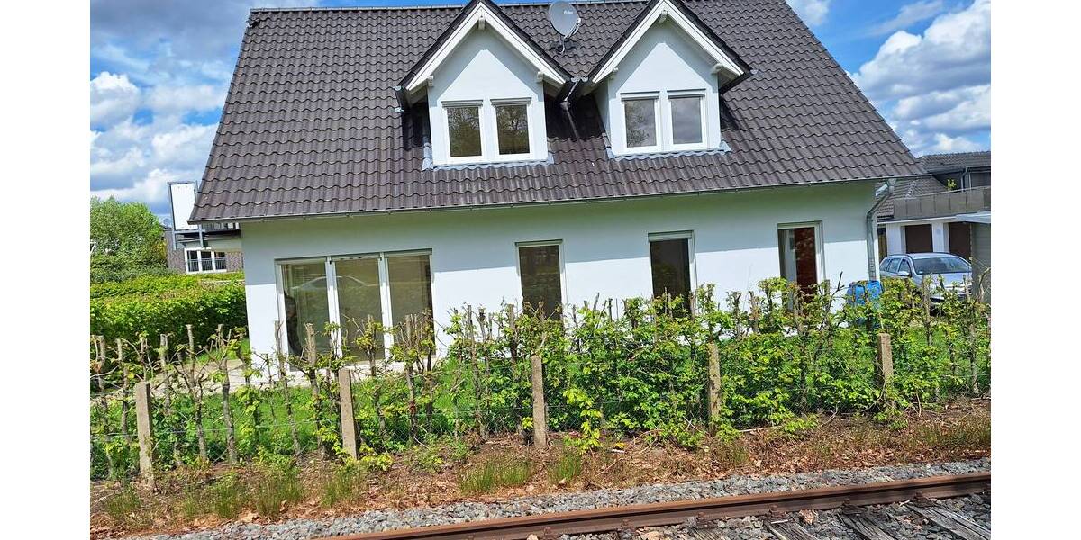 Mehrfamilienhaus, Wohnhaus Westerkappeln - 7 Zimmer, 410.000&euro; | Angebot:24622299
