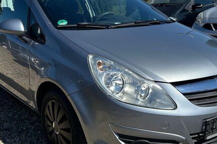 Opel Corsa 119.873 km 2.390 &euro; Potsdam Mittelmark / Beelitz 14547