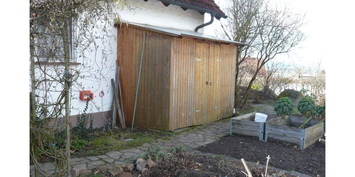 Einfamilienhaus Geroda Platz - 1 Zimmer, 223 m&sup2;, 425.000&euro; | Angebot:25697579