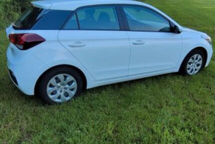 Hyundai i20 62.500 km 8.300 &euro; Wenden 57482