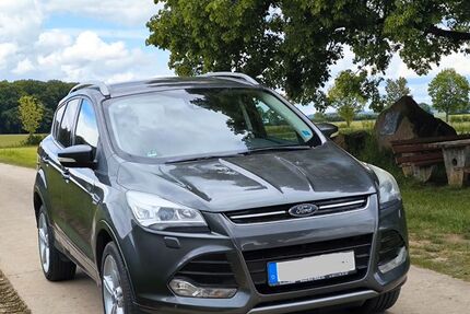 Ford Kuga 175.600 km 8.990 &euro; Markt Berolzheim 91801