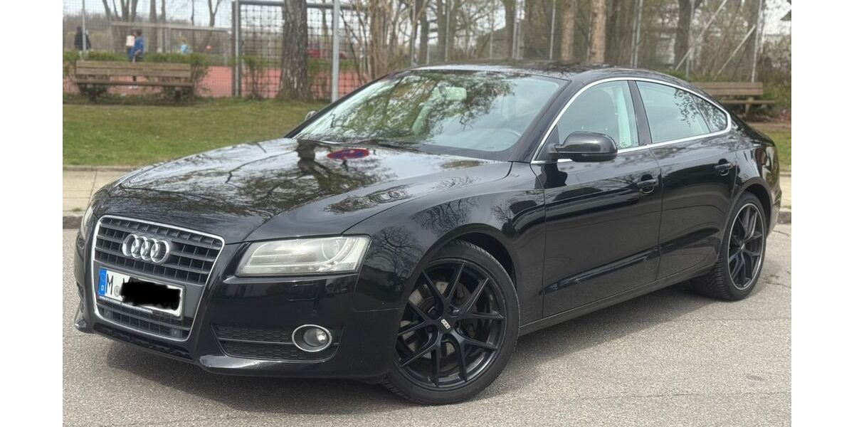 Audi A5 260.000 km 4.900 &euro; München 81825