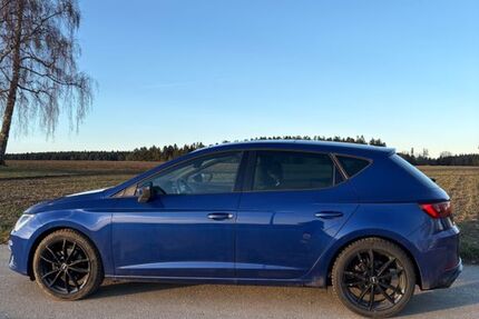 Seat Leon 99.200 km 15.200 &euro; Epfendorf 78736