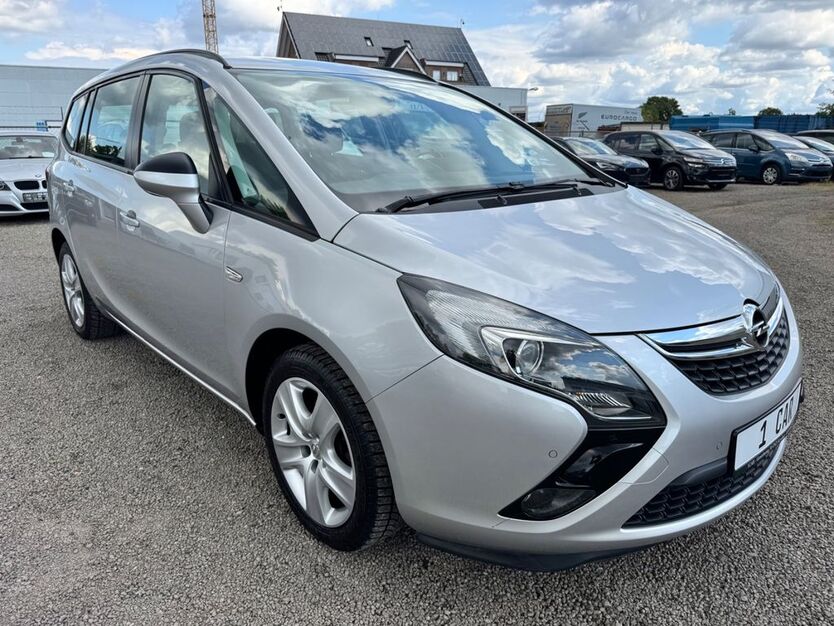 Opel Zafira 123.000 km 9.500 € Kevelaer 47623