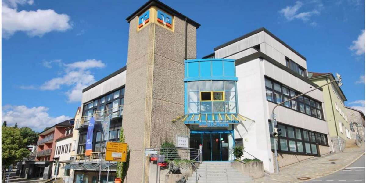 Haus zum Kaufen in Freyung 1.250.000 € 537 m² 26 zimmer