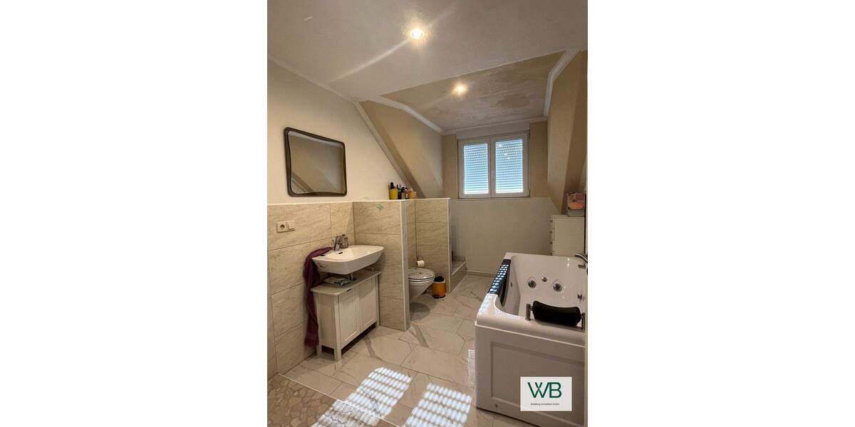 Mehrfamilienhaus, Wohnhaus Sassenburg / Neudorf-Platendorf Neudorf-Platendorf - 8 Zimmer, 310 m&sup2;, 699.000&euro; | Angebot:25357921