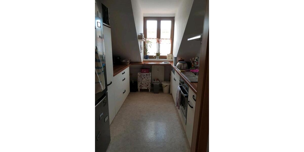 Dachgeschoßwohnung Halle (Saale) Am Wasserturm/Thaerviertel - 3 Zimmer, 71 m&sup2;, 685&euro; | Angebot:25395486